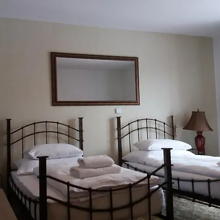 فندق Bouczech 3*
